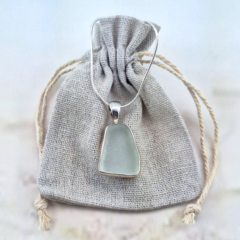 Morning sea foam Pendant (medium)