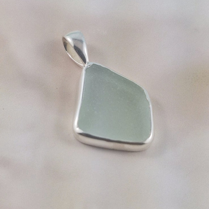 Sea Foam Mist Pendant (medium)