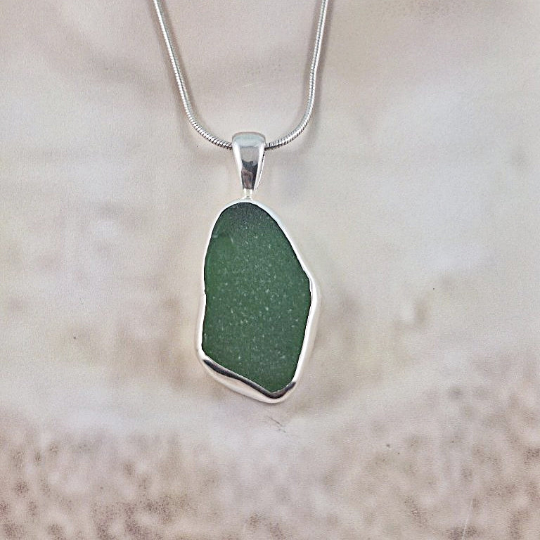Seaweed Green Pendant (medium)