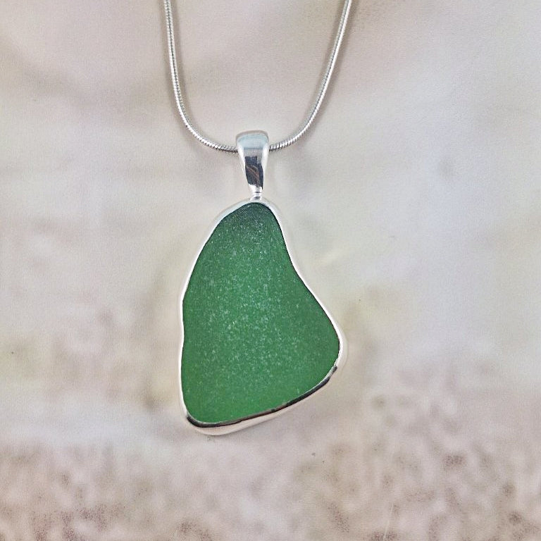 Seagrass Green Pendant (large)