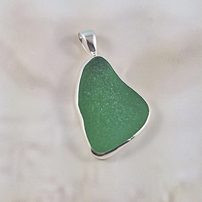 Seagrass Green Pendant (large)