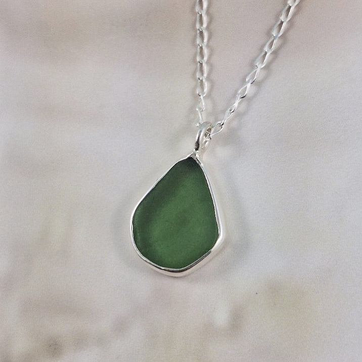 Deep Sea Green: Tiny Pendant (gift box)