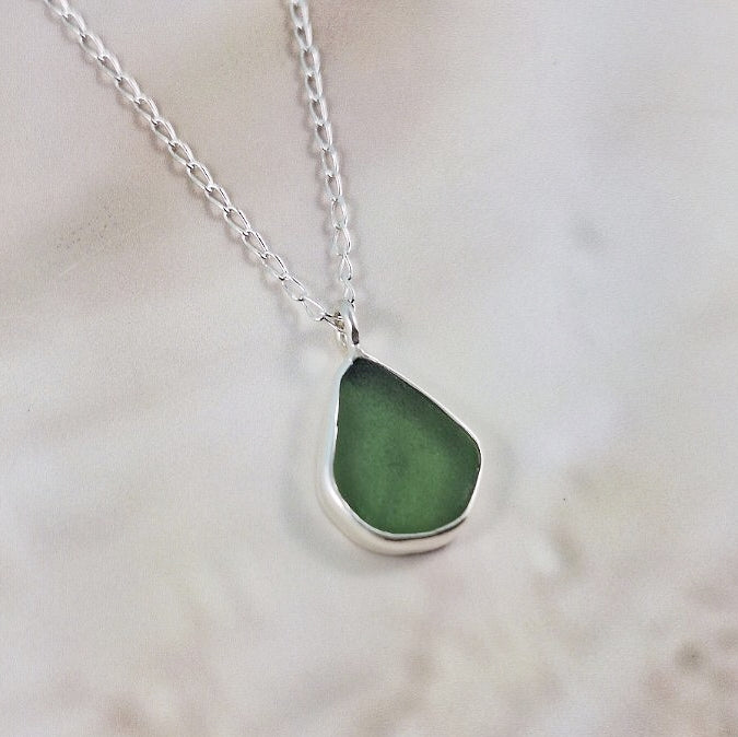 Deep Sea Green: Tiny Pendant (gift box)