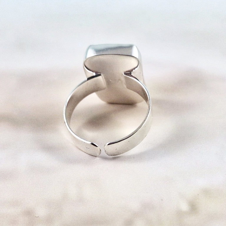 Adjustable Chuncky Green Sea Glass Ring (large)