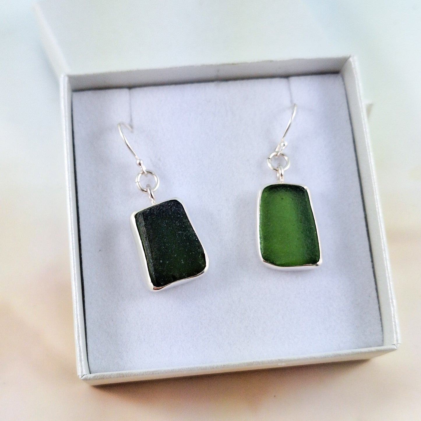 Sea Witch Green (hook earrings)
