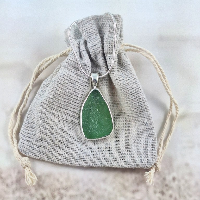 Seaweed Green Pendant (medium)