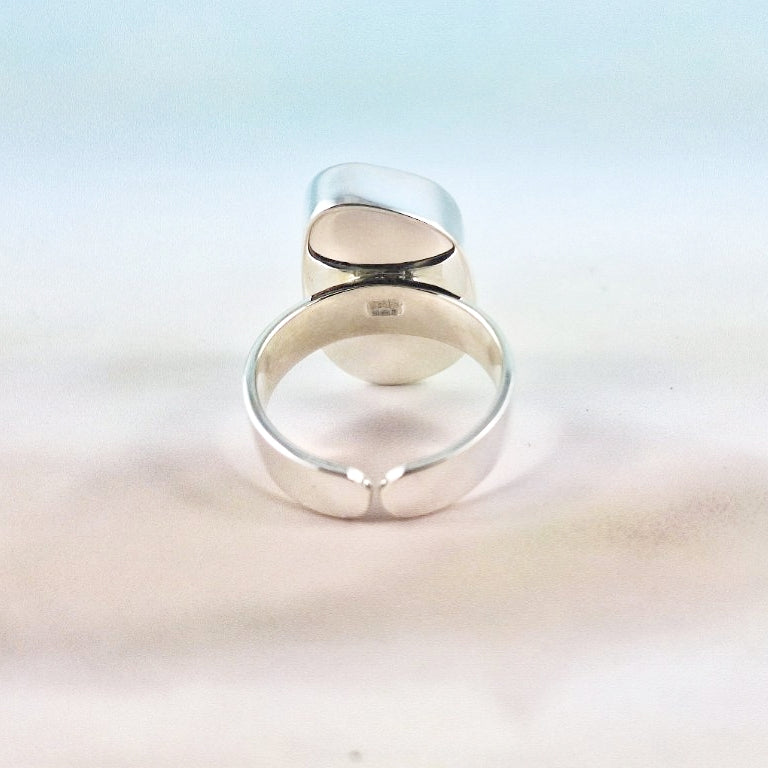 Adjustable Chuncky Green Sea Glass Ring (medium)