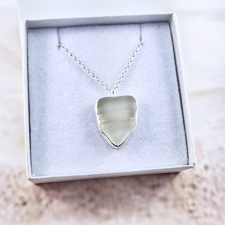 Sea Foam Bottle Ridge Sea Glass: Pendant & Chain (gift box)