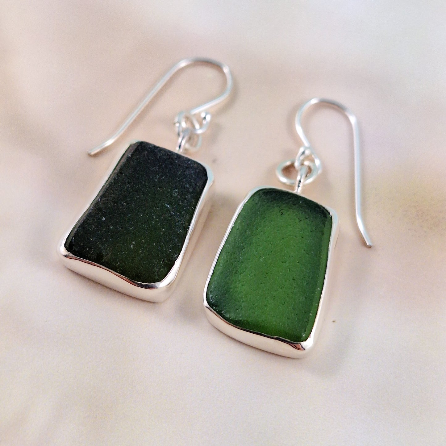 Sea Witch Green (hook earrings)